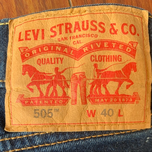 Levi's 505 Comfort Stretch Regular Fit Shorts W 40 - Picture 4 of 12